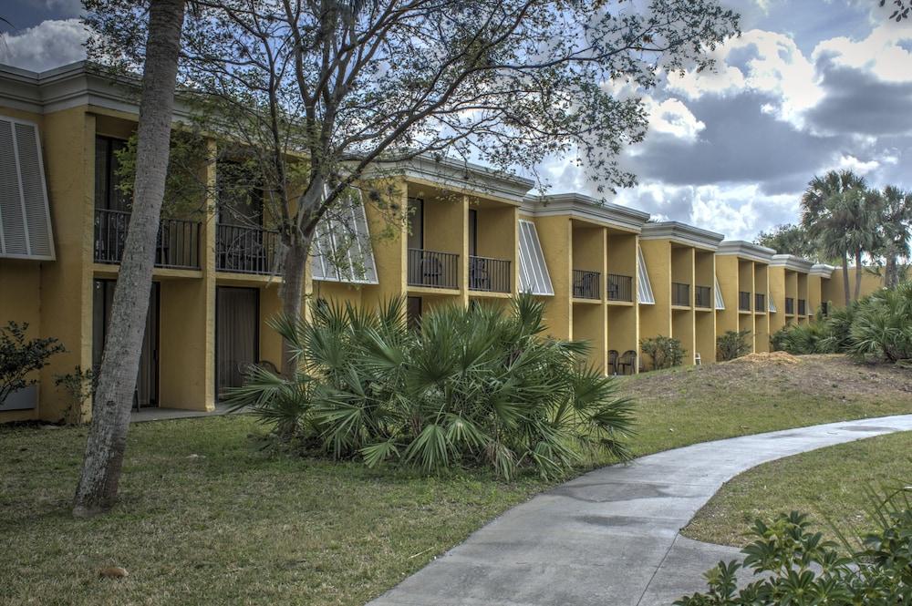 Best Western International Speedway Hotel — 4