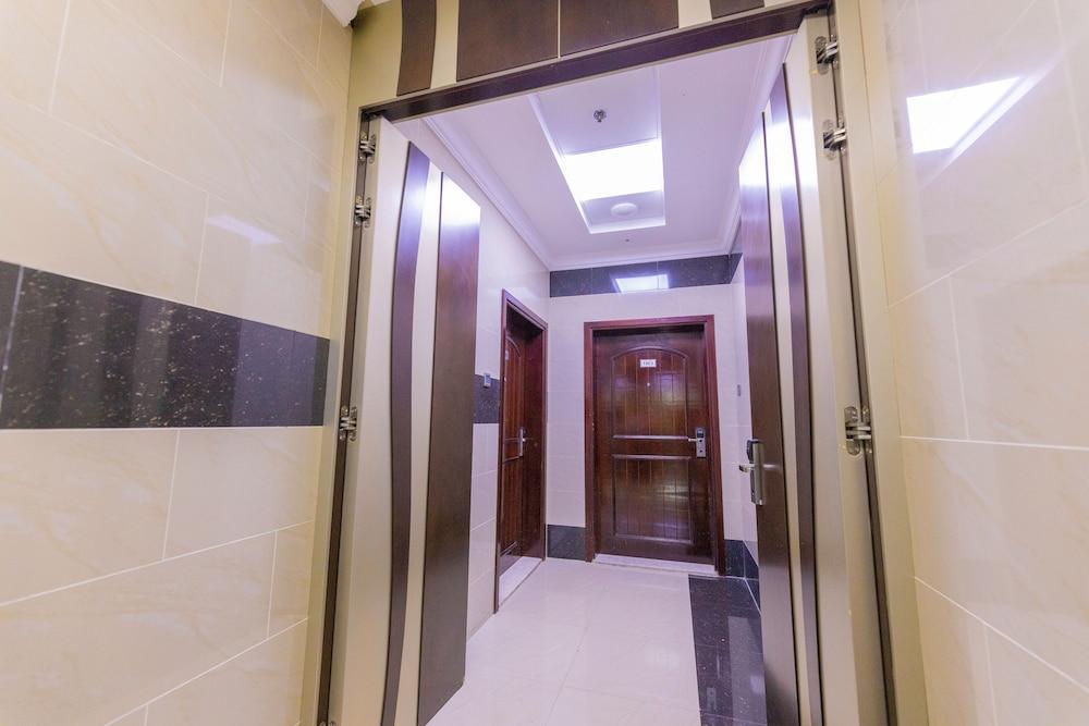 Ewan Tower Hotel Apartments — 10