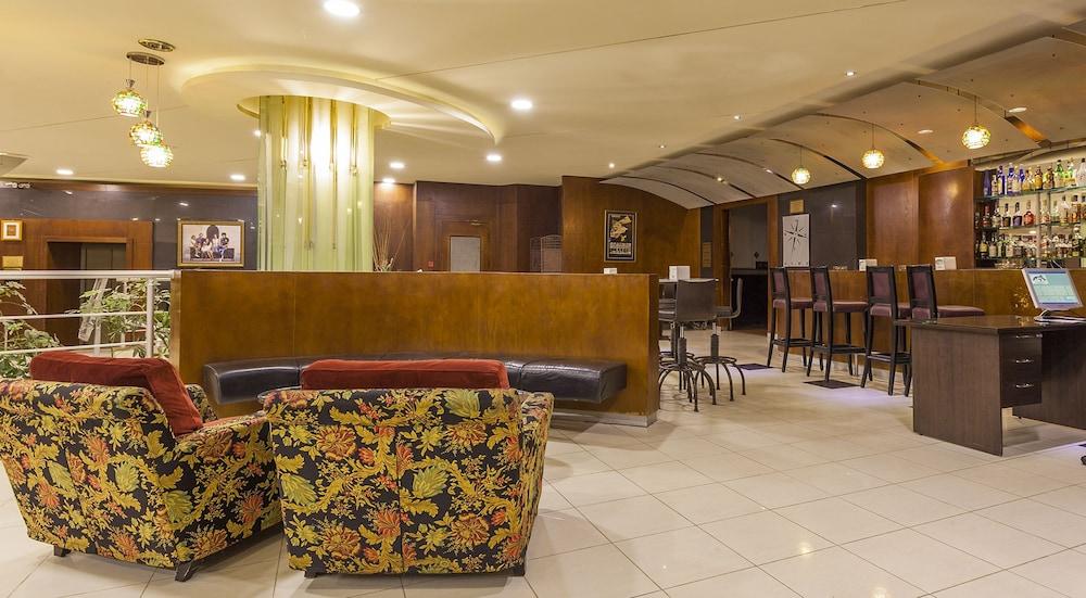 Amman West Hotel 16294 — 5