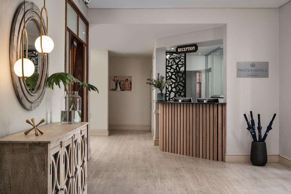 Protea Hotel by Marriott Walvis Bay Indongo — 10
