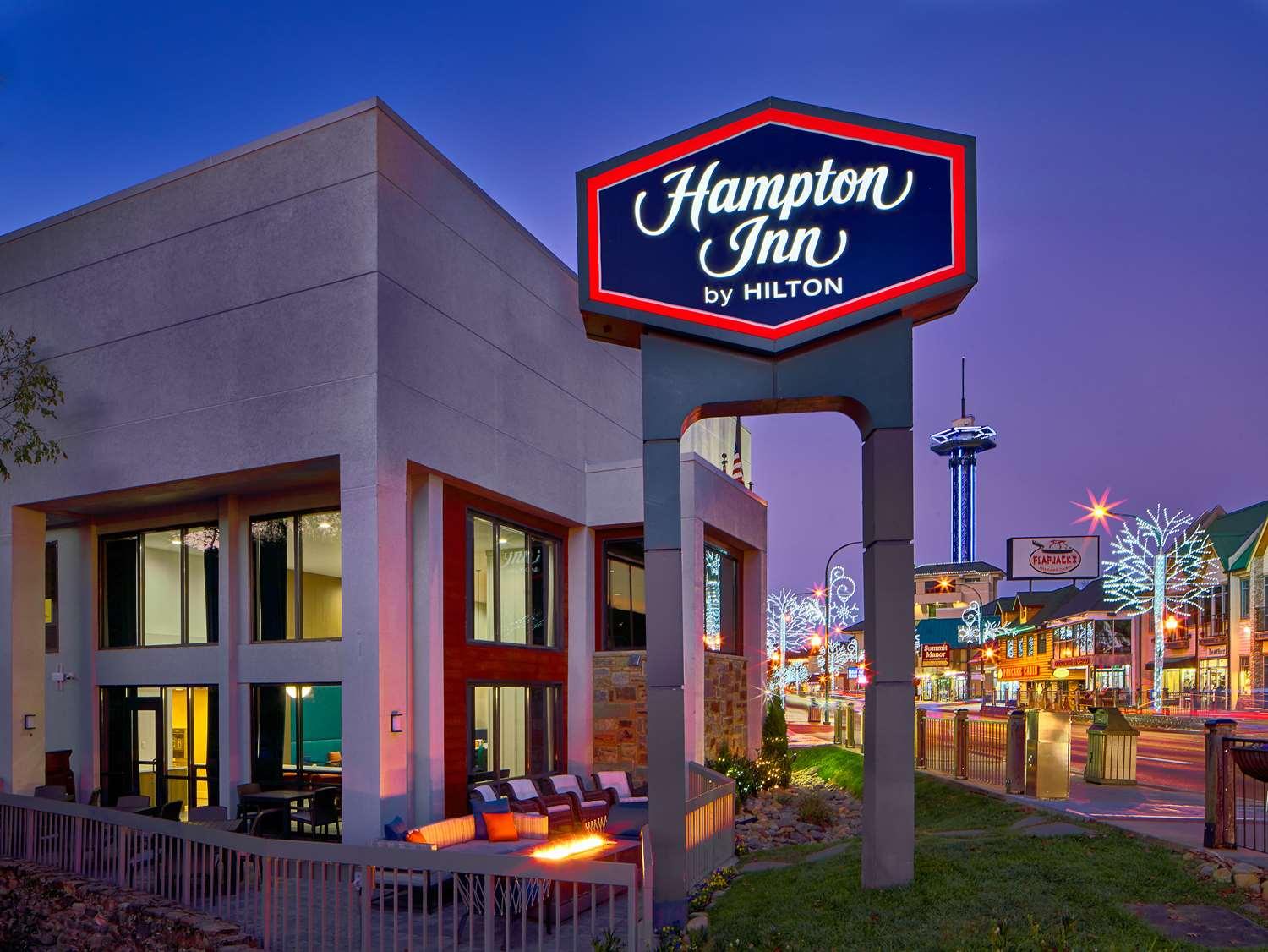 Hampton Inn Gatlinburg — 6