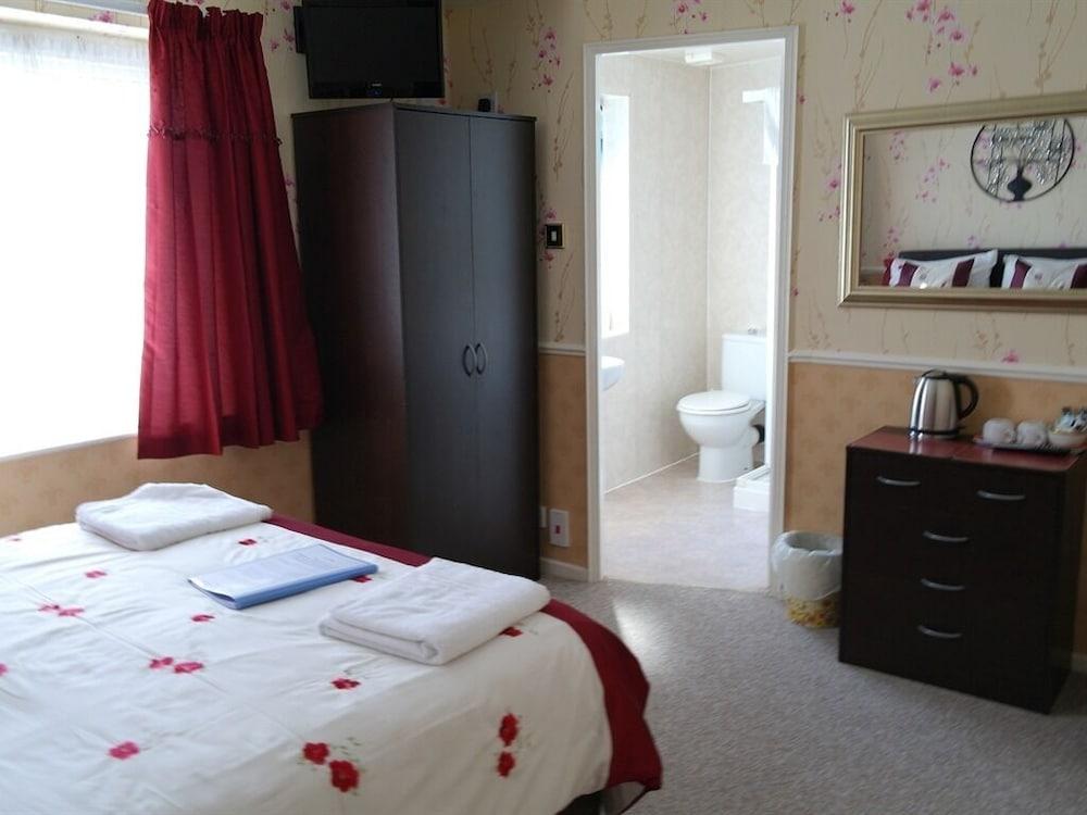 Bianca Guesthouse — 8