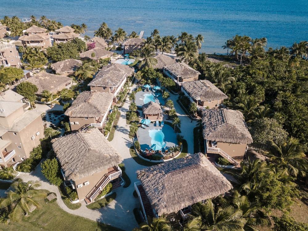 Sapphire Beach Resort — 2