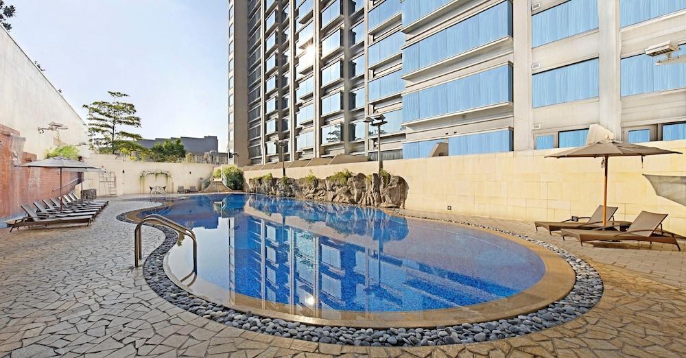 Harbour Plaza 8 Degrees 124004