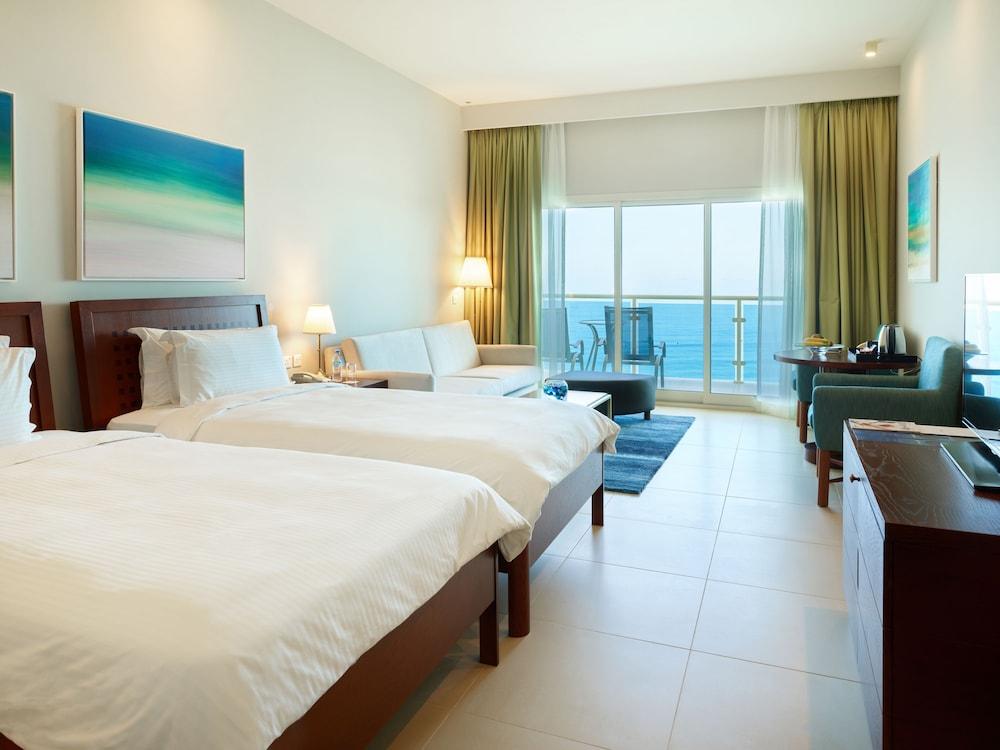 Radisson Blu Resort, Fujairah — 7