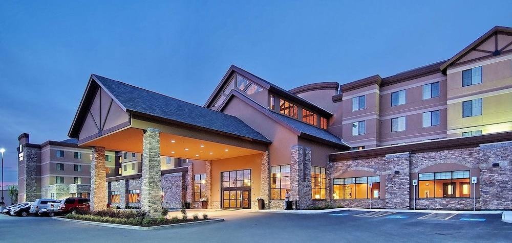 Embassy Suites by Hilton Anchorage — 3