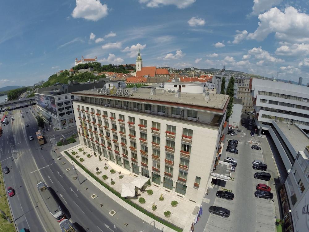 Devin Hotel — 1