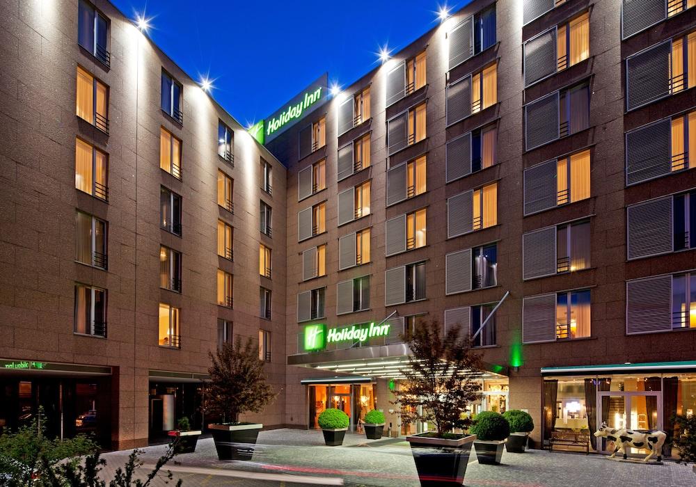 Holiday Inn Prague Congress Centre 4904 — 4