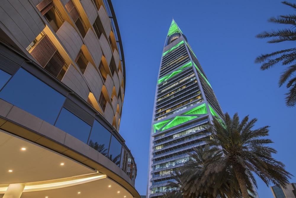 Mandarin Oriental Al Faisaliah Riyadh — 6