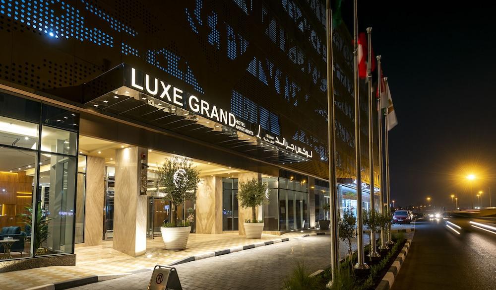 Luxe Grand Hotel Apartments — 7