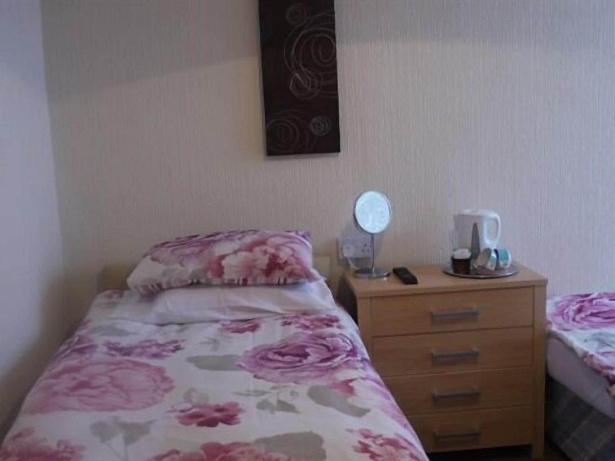 Hazelgrove Guest House — 3