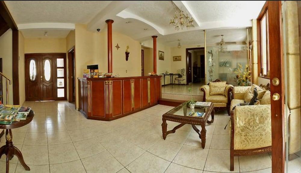VILLA FLORENCIA ZONA ROSA — 9