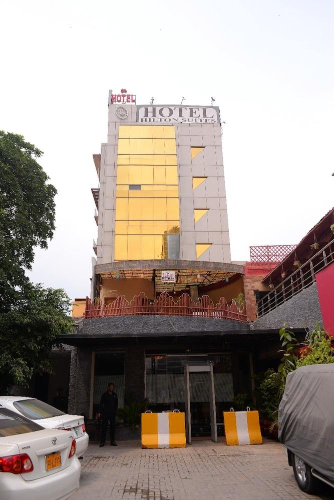 Hilton Suites (Local) 1004535 — 1