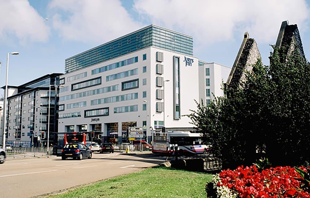 Leonardo Hotel Plymouth — 8