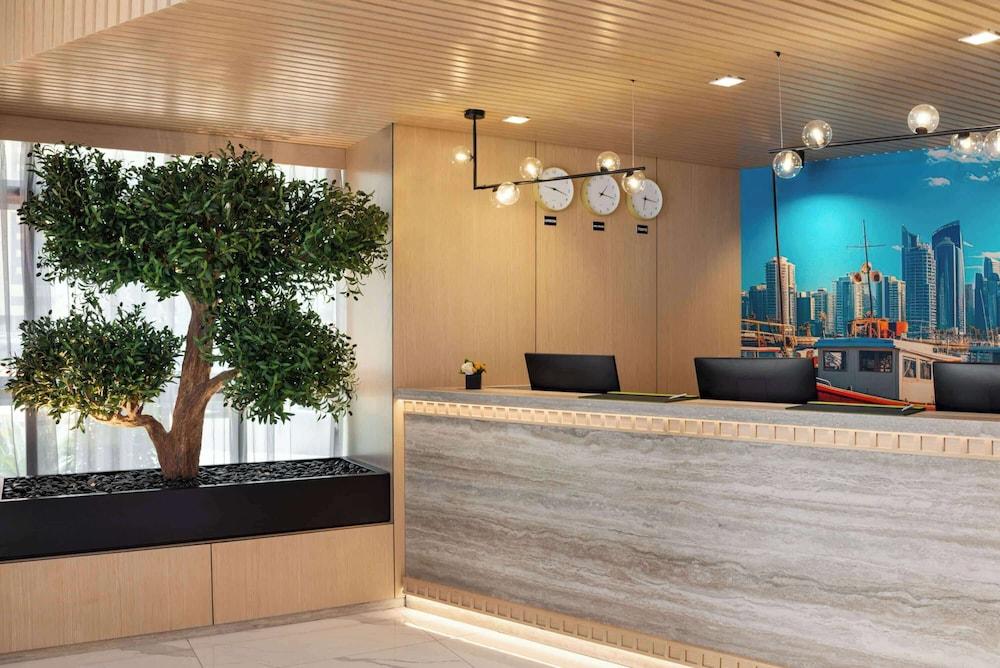 La Quinta by Wyndham Abu Dhabi Al Wahda — 3