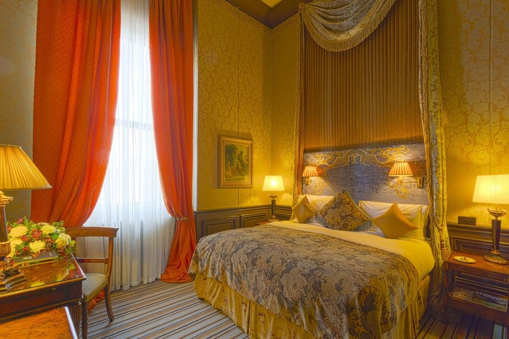THE MERCHANT HOTEL — 4