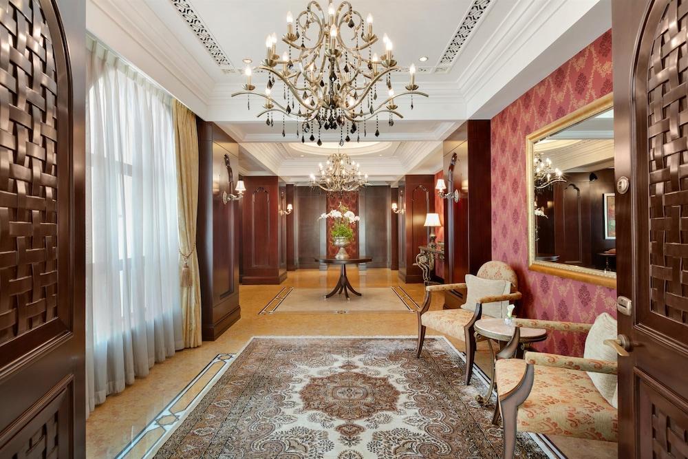 Shangri-La Qaryat Al Beri — 9