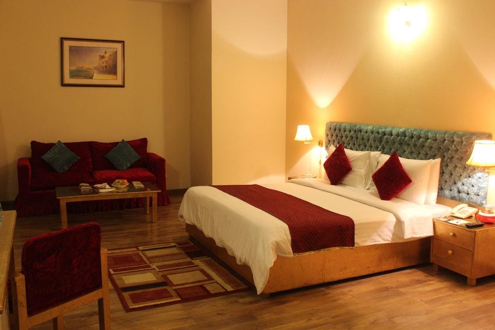 Hotel One Bahawalpur 1253828 — 10
