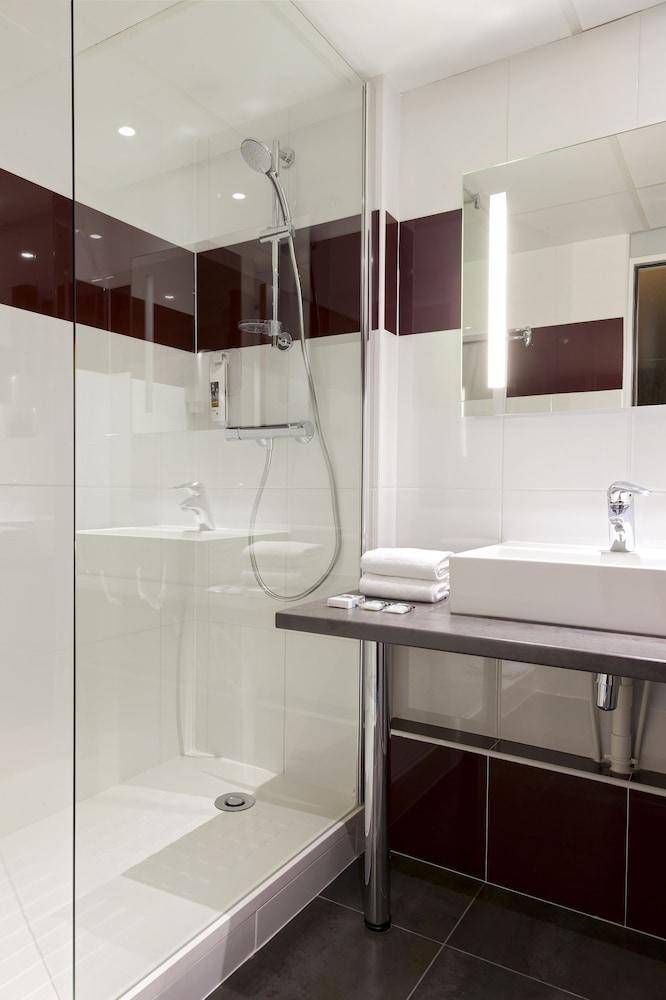 Hotel Mercure Paris 19 Philharmonie La Villette 7234 — 9