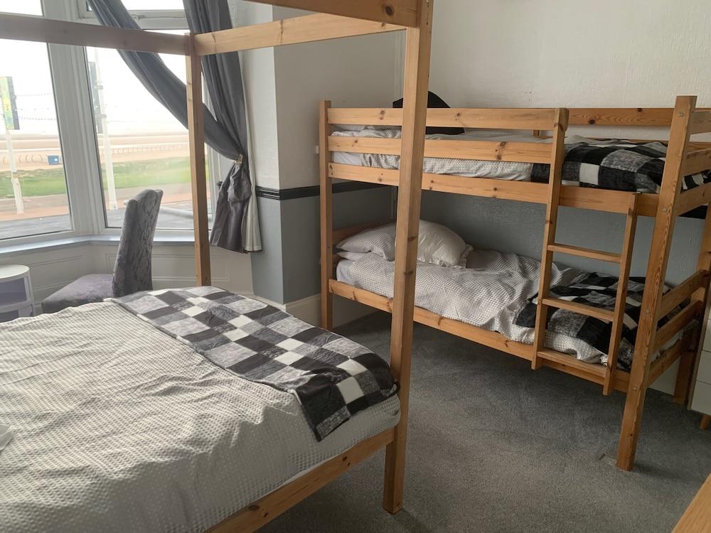 St Albans Hotel - Guest House — 9