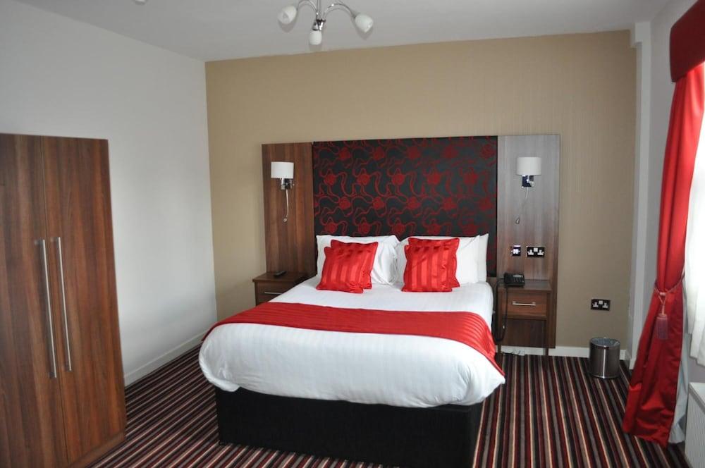 Clarion Hotel Birmingham — 10