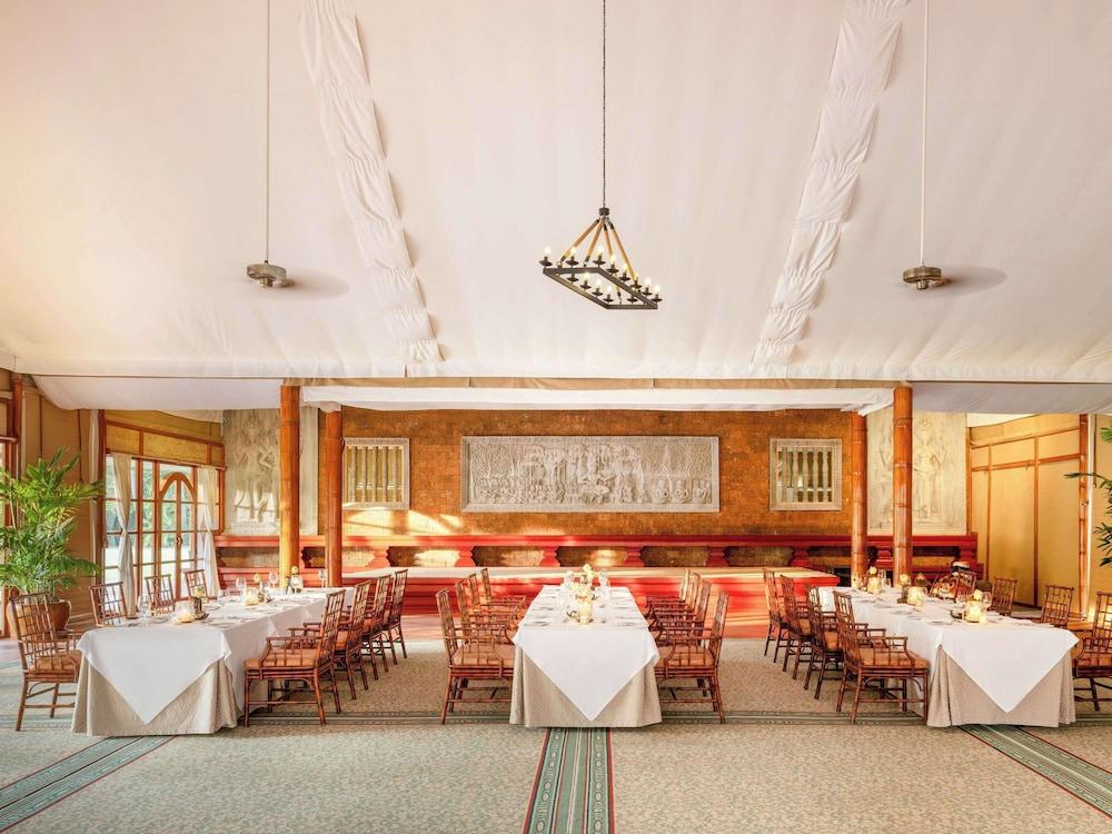 Raffles Grand Hotel D Angkor Hotel — 10