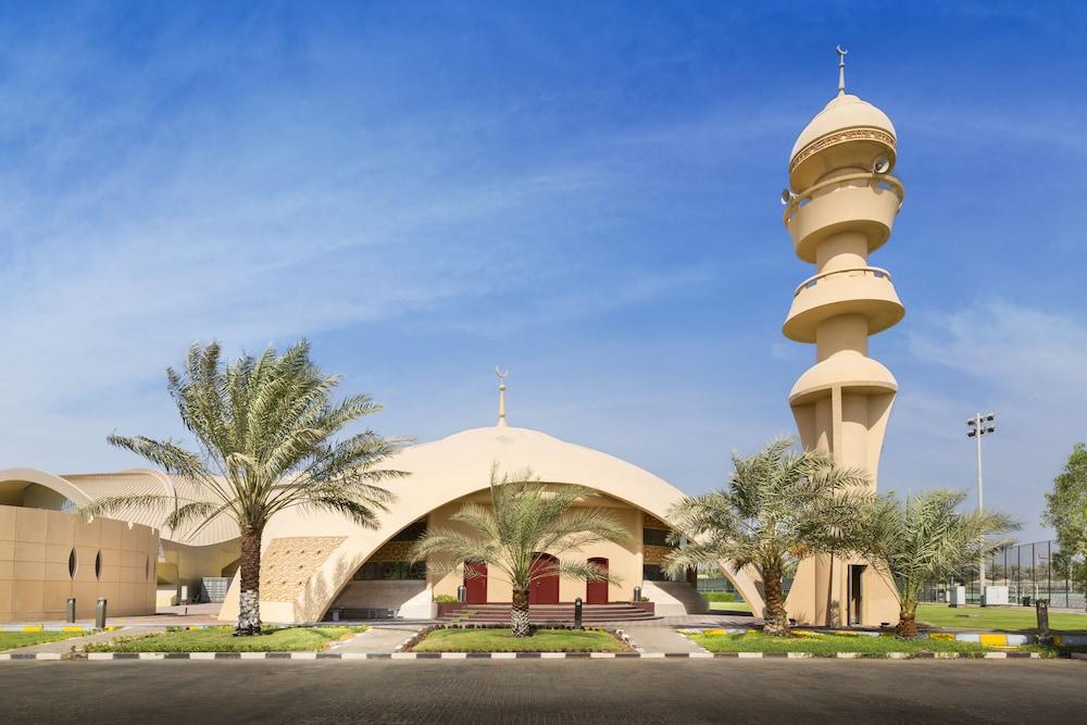 Erth Abu Dhabi — 3