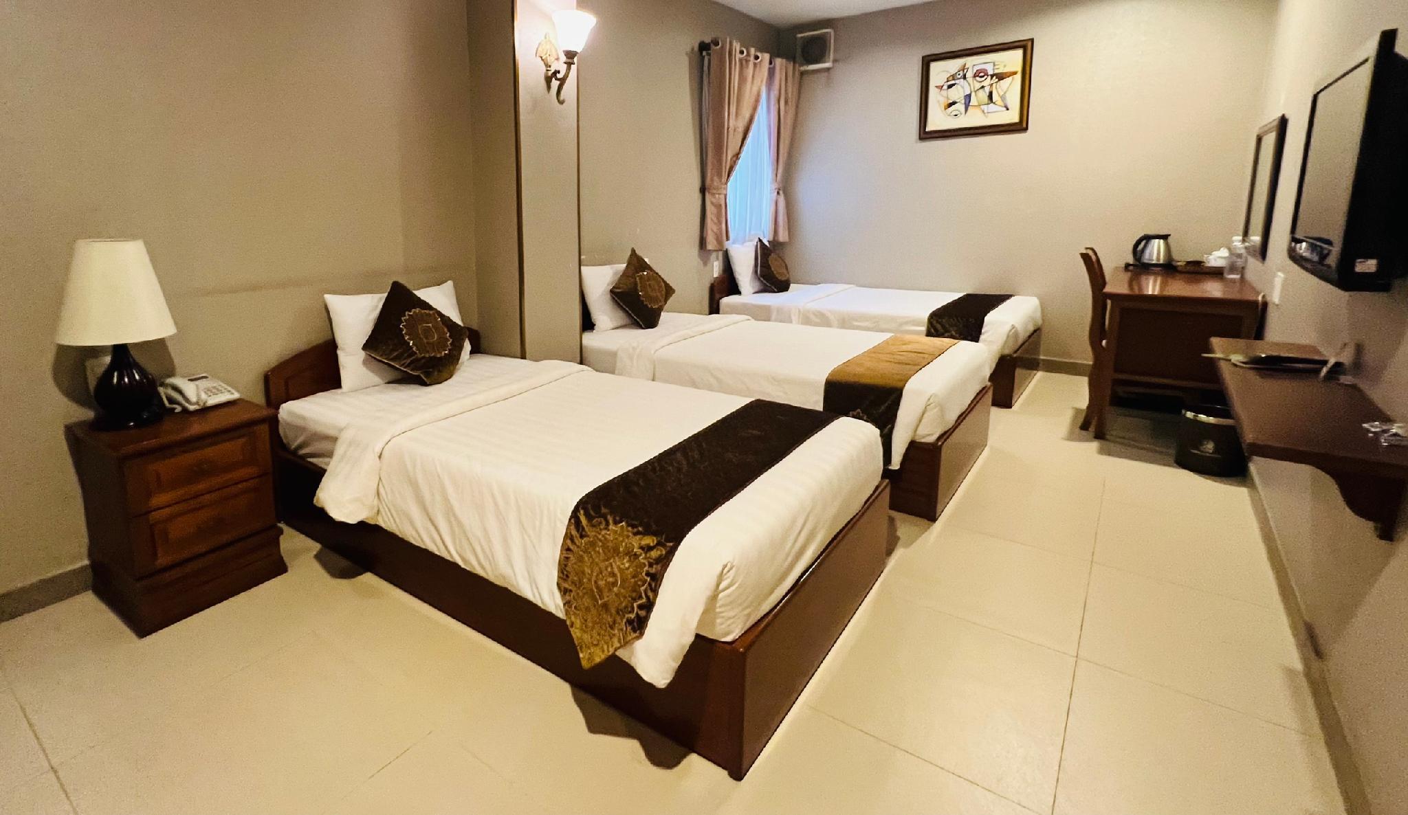 White Lion Hotel — 8
