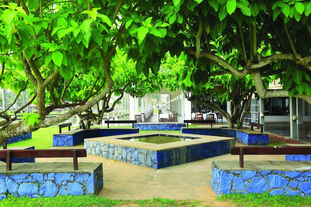 The Blue Water Hotel and Spa 84886 — 7