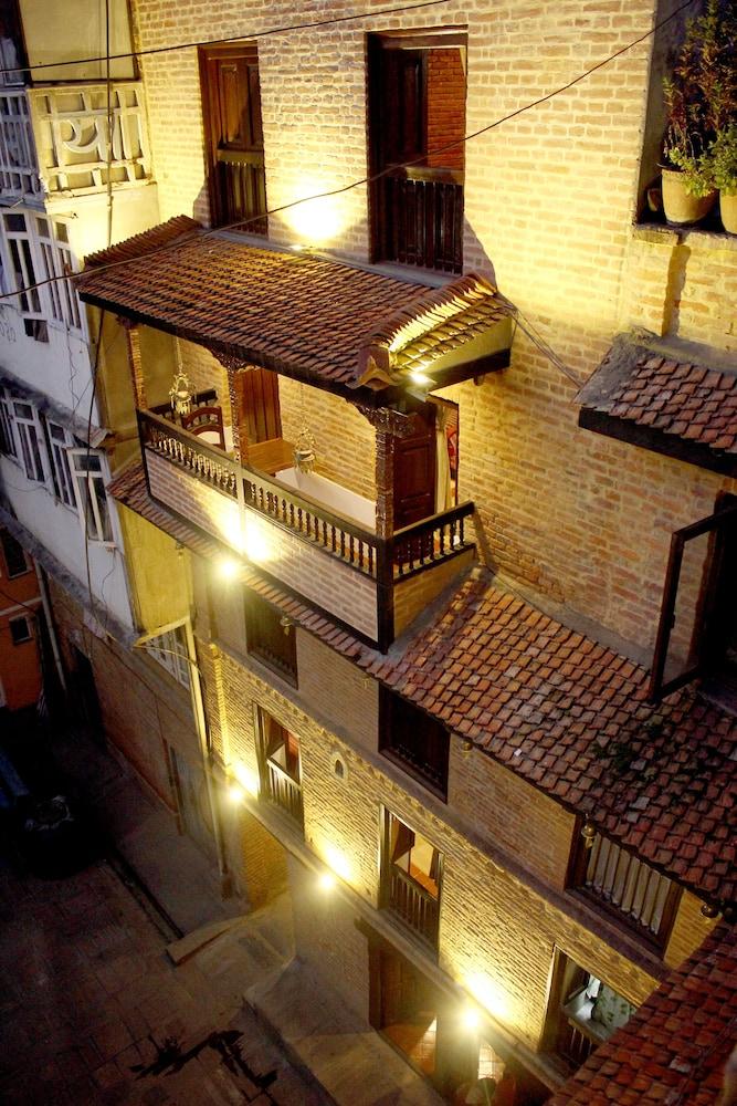 TEMPLE HOUSE PATAN DURBAR SQUARE — 5