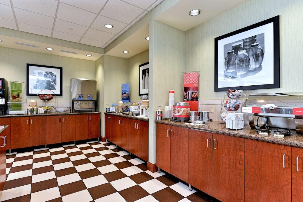 Hampton Inn Ellsworth/Bar Harbor — 7