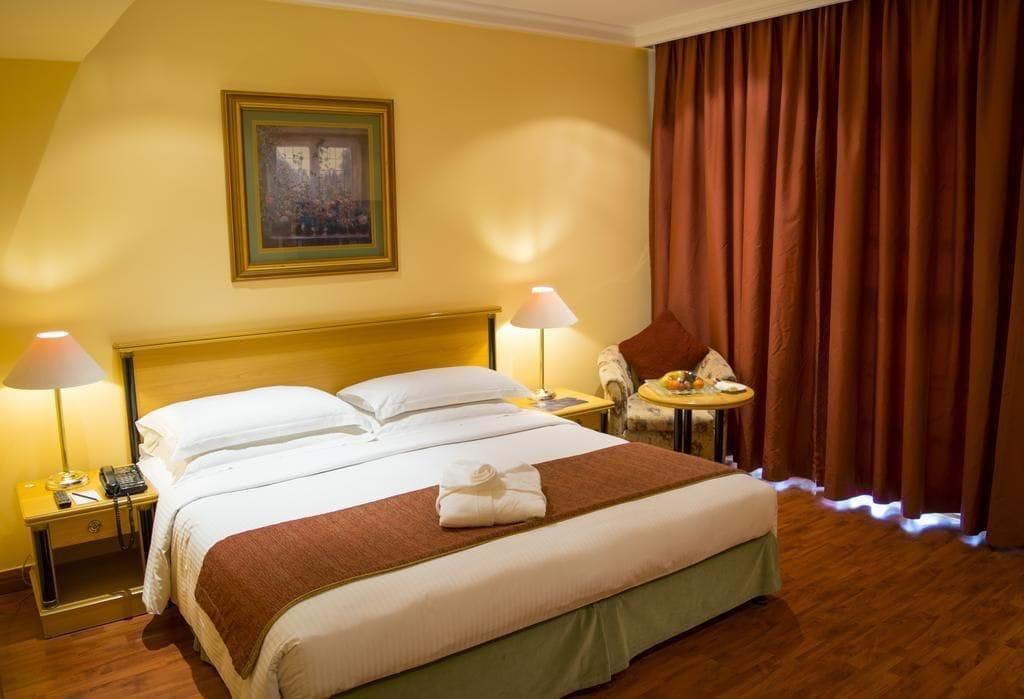 Le Royal Hotel — 8