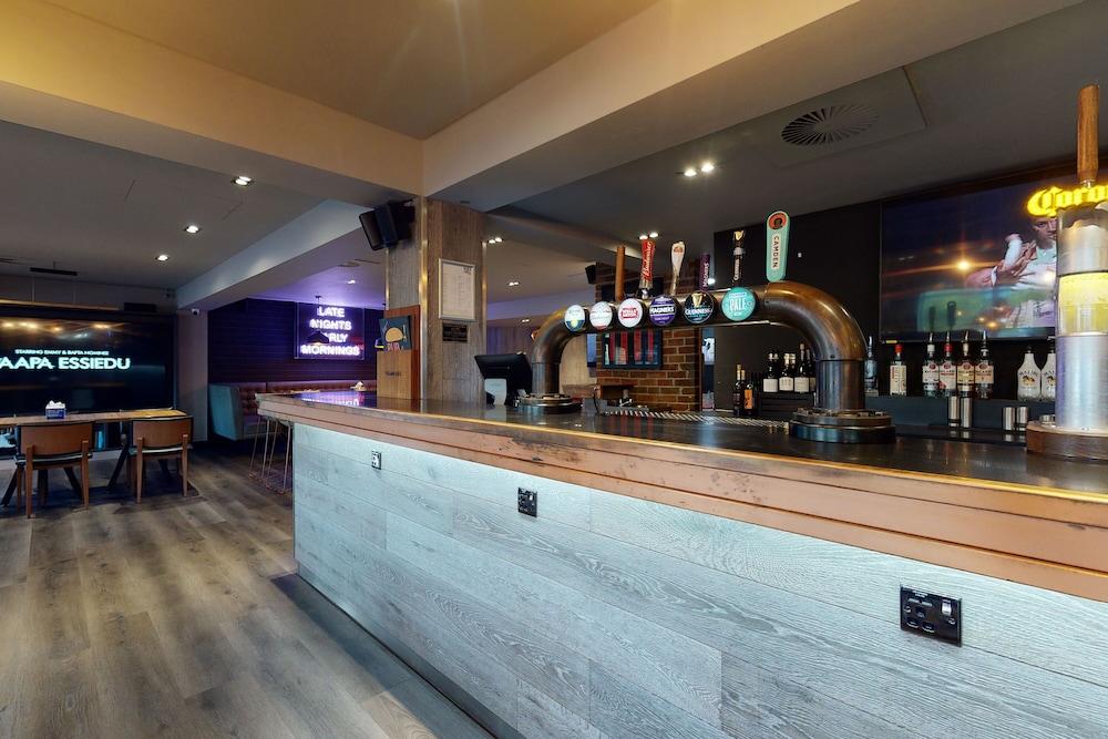 Village Urban Resort Bournemouth — 6