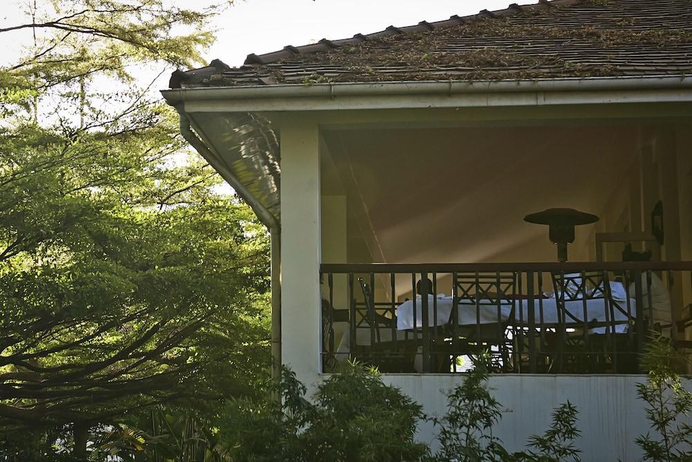 Four Points By Sheraton Arusha The Arusha Hotel — 2