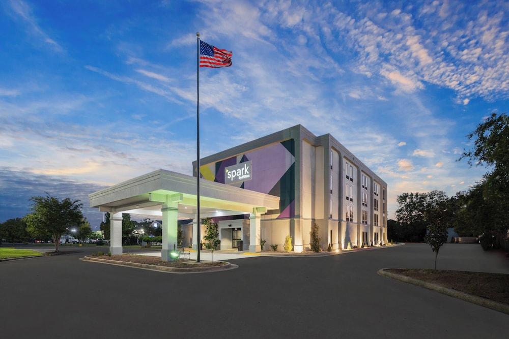 Spark by Hilton Decatur — 2