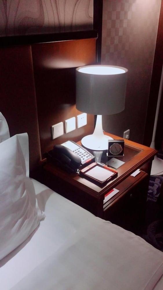Jianguo Beijing Hotel — 8
