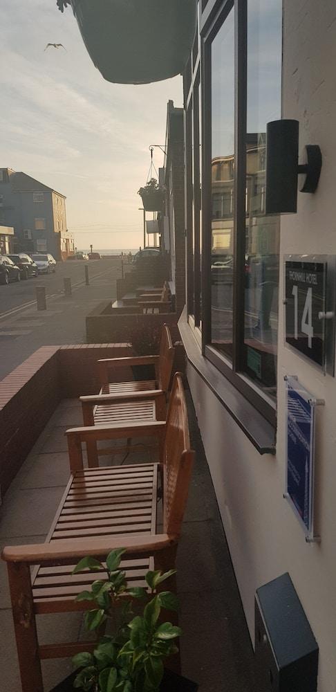 Thornhill Hotel — 5