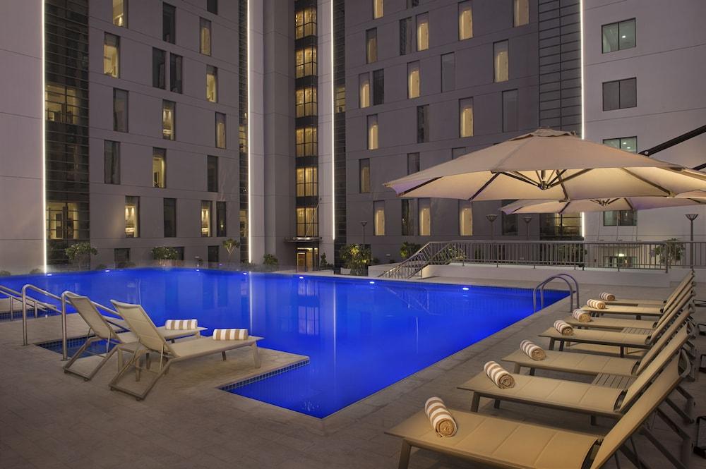 Hampton by Hilton Dubai Airport — 1