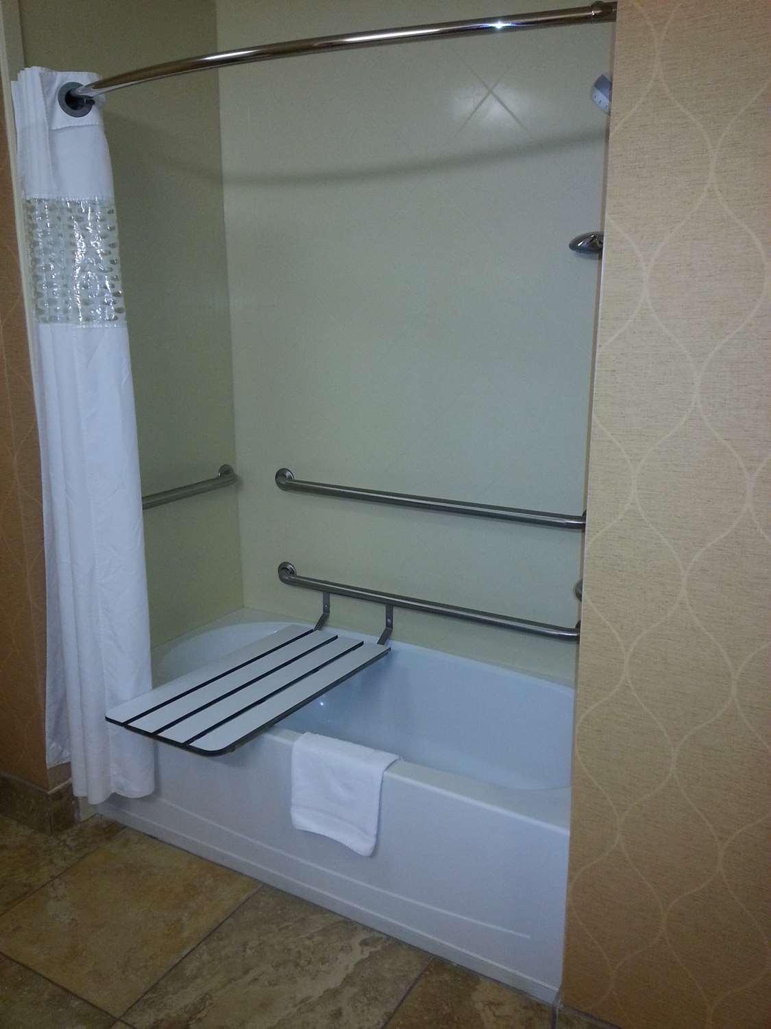 Hampton Inn and Suites Sevierville at Stadium Drive