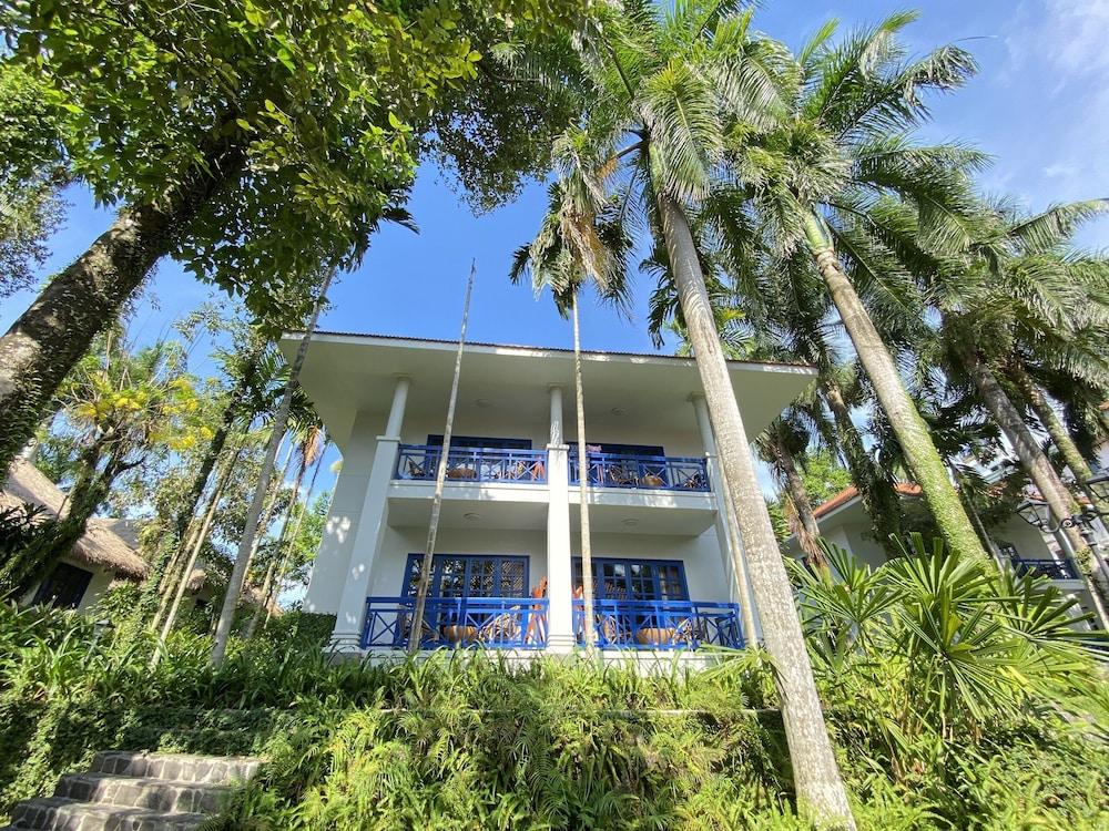 L'Azure Resort and Spa (ex Sasco Blue Lagoon Resort) — 2