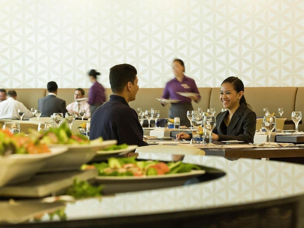 Novotel Deira Creekside Dubai — 6