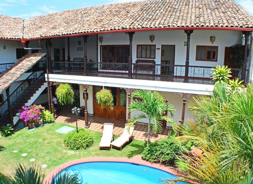 HOTEL DARIO — 7