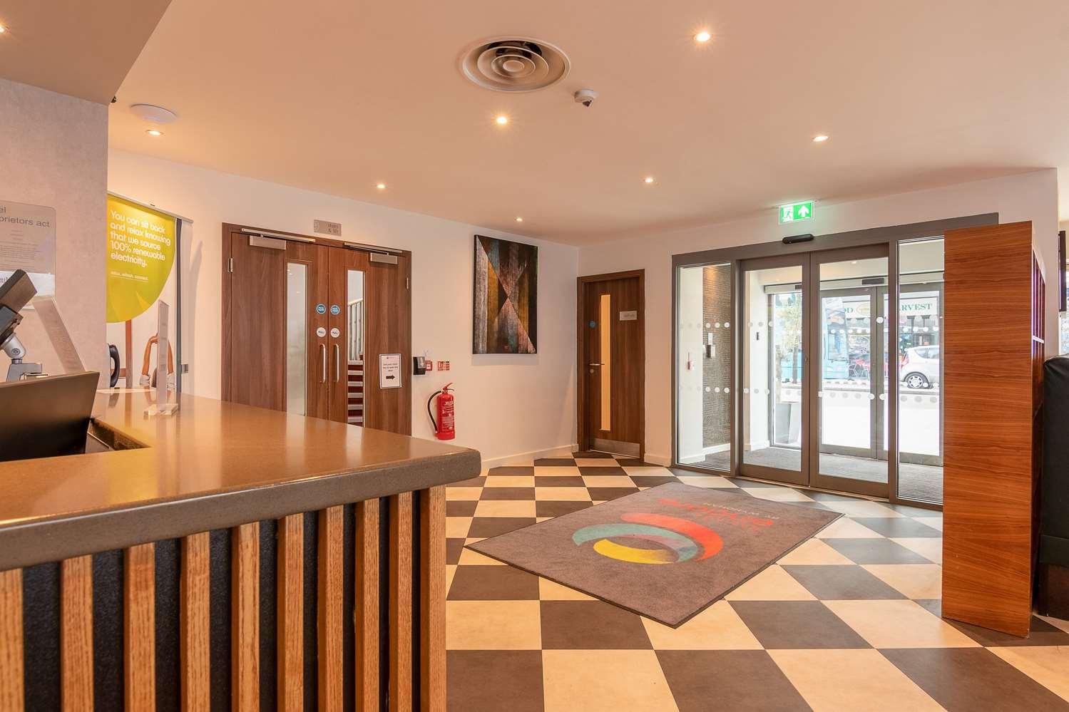 Ramada Encore by Wyndham Leicester City Centre — 5