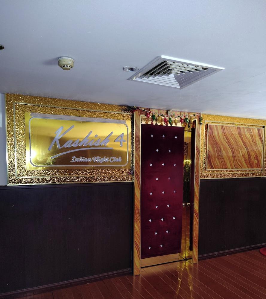 Fortune Plaza Hotel — 6