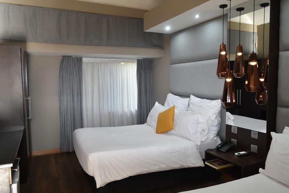 Chrismar Hotel Lusaka — 9