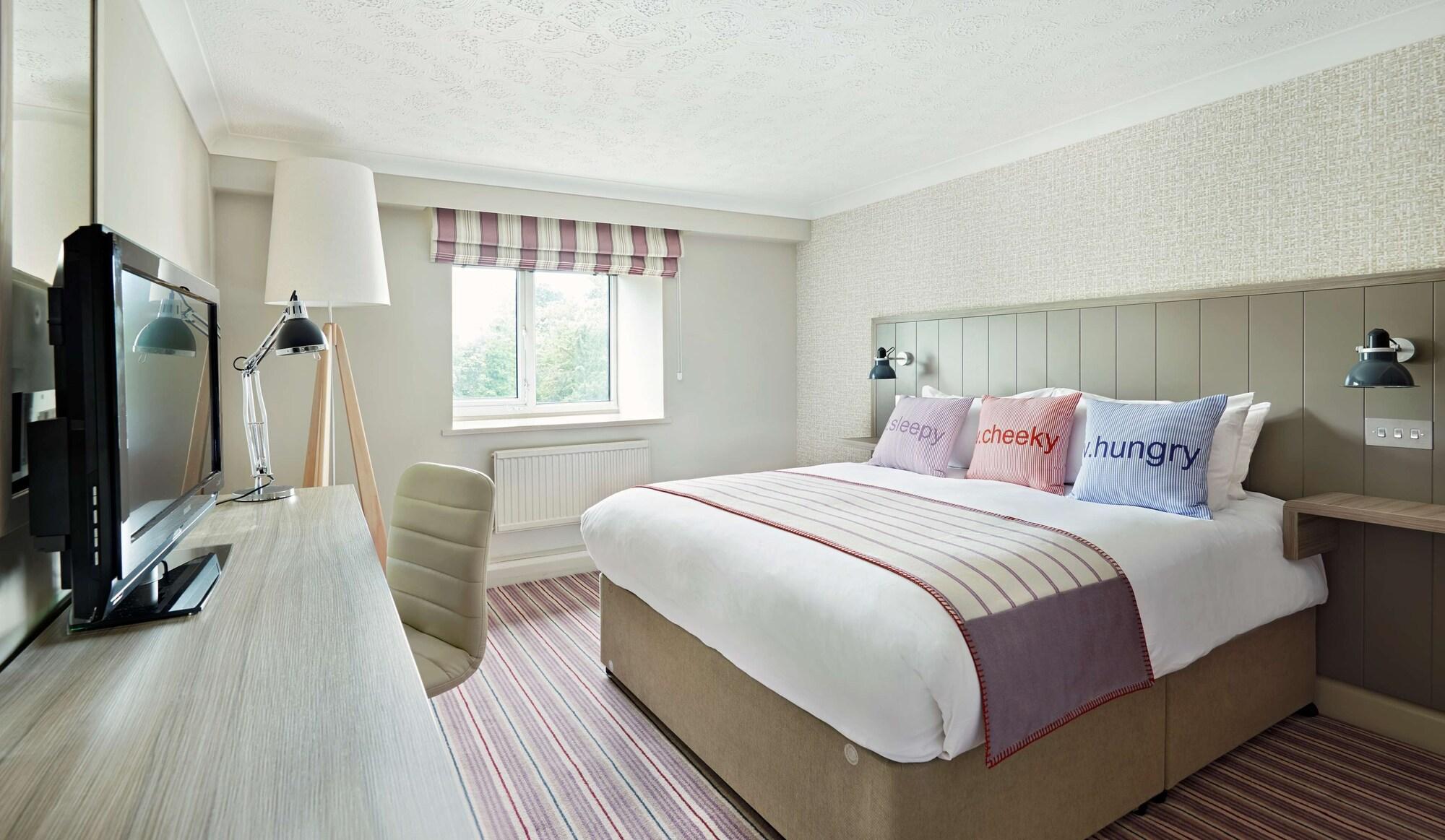 Village Urban Resort Aberdeen — 8
