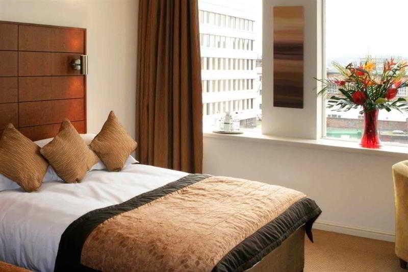 Mercure Bristol Holland House — 8