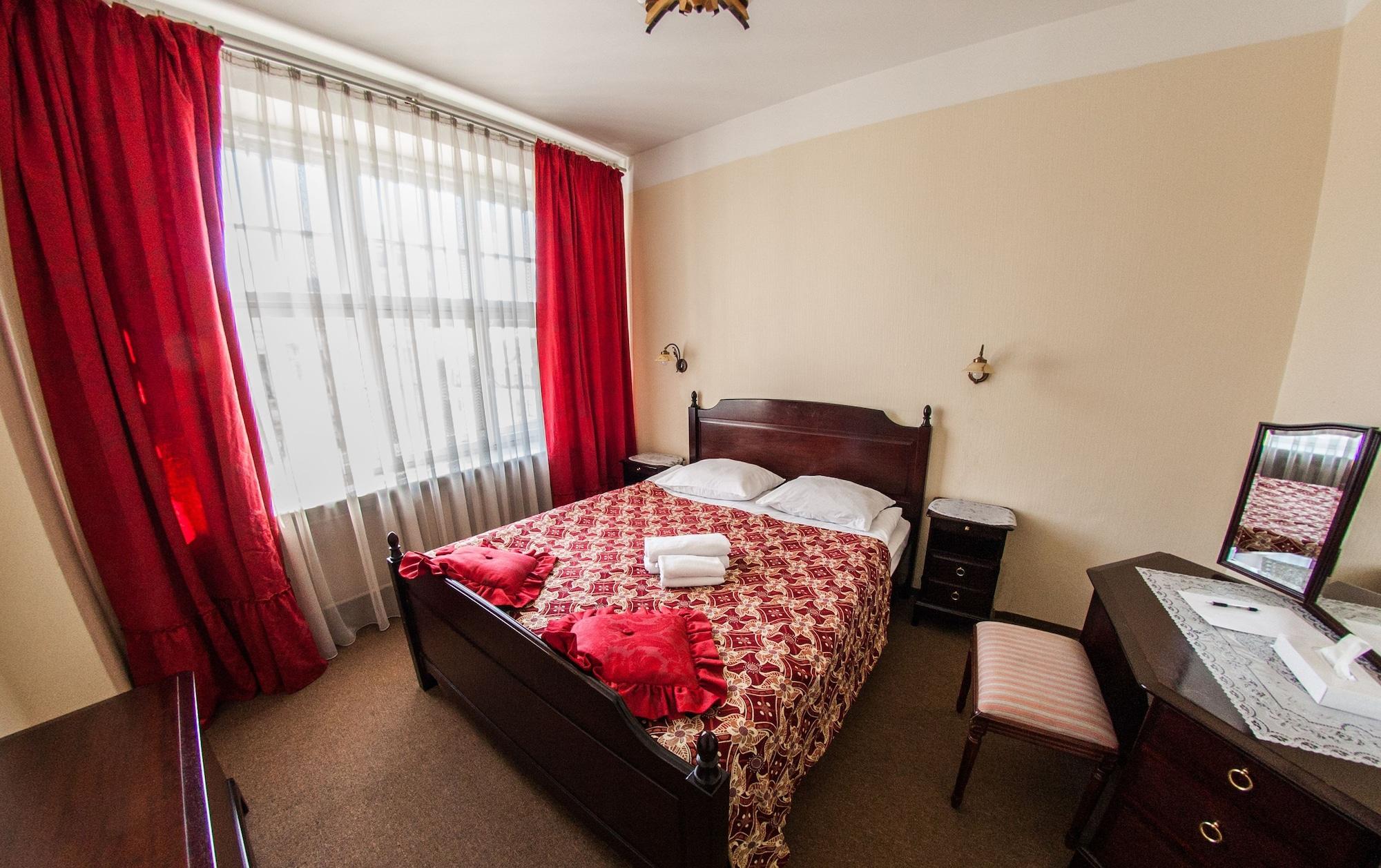 Viktorija Hotel 1065288 — 10