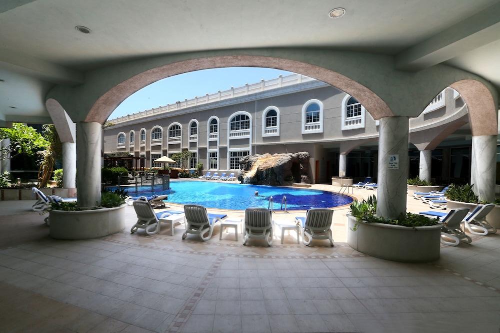 Sharjah Premiere Hotel And Resort — 3