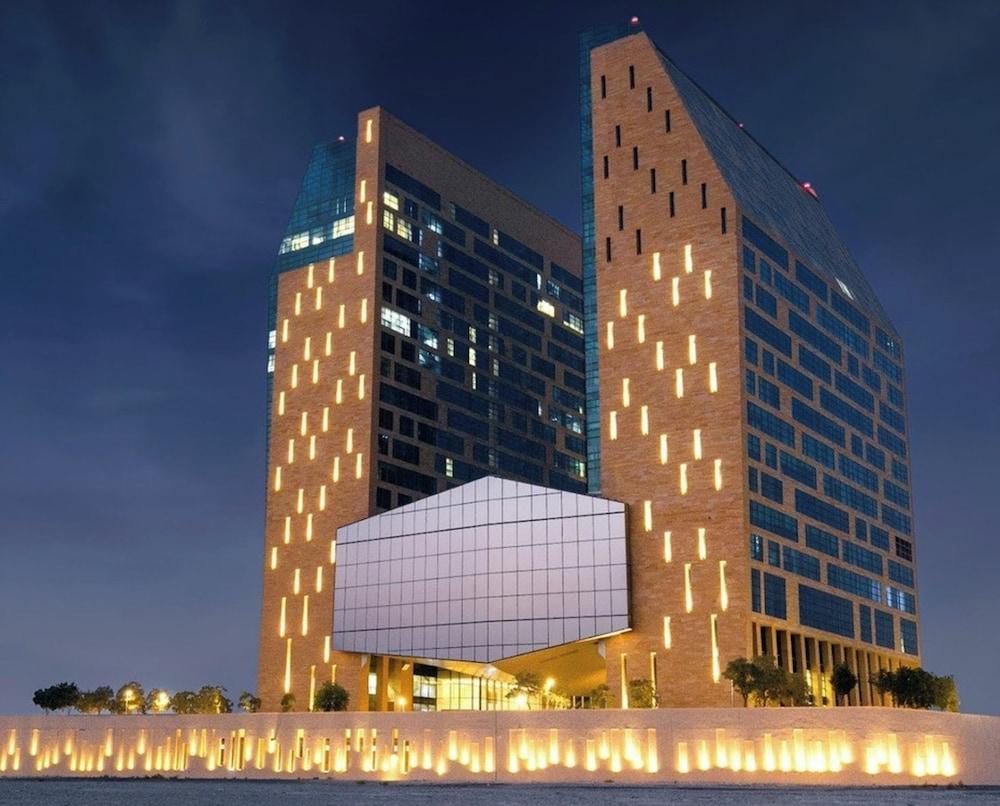 Millennium Executive Apartments Mont Rose — 3